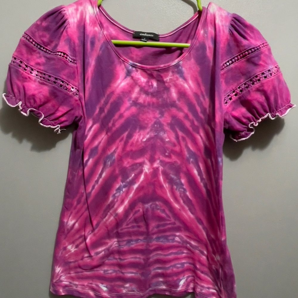 Handmade Woman’s Tie-dye Pink Purple Large w/ Lace